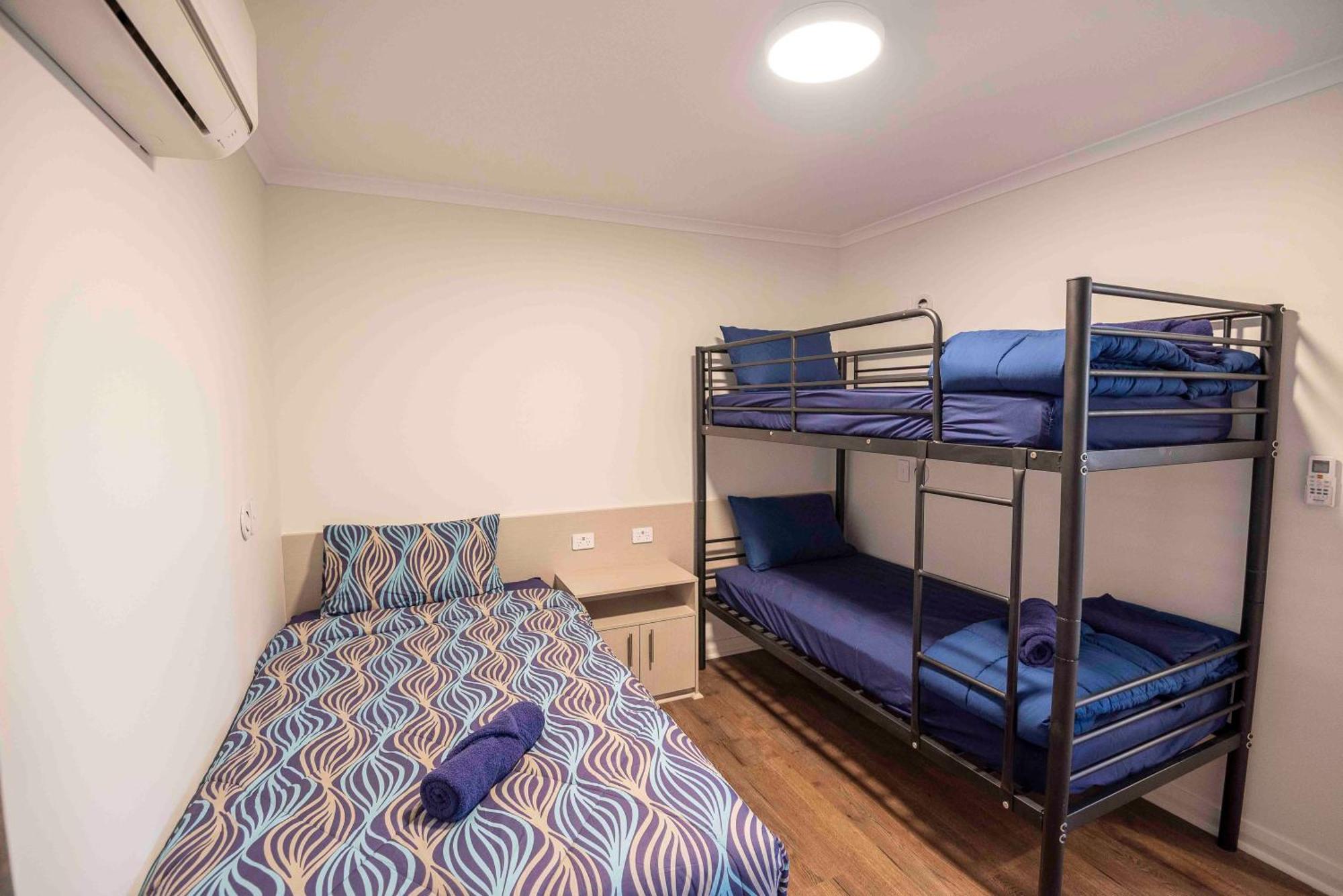 Tom Price Tourist Park Otel Dış mekan fotoğraf